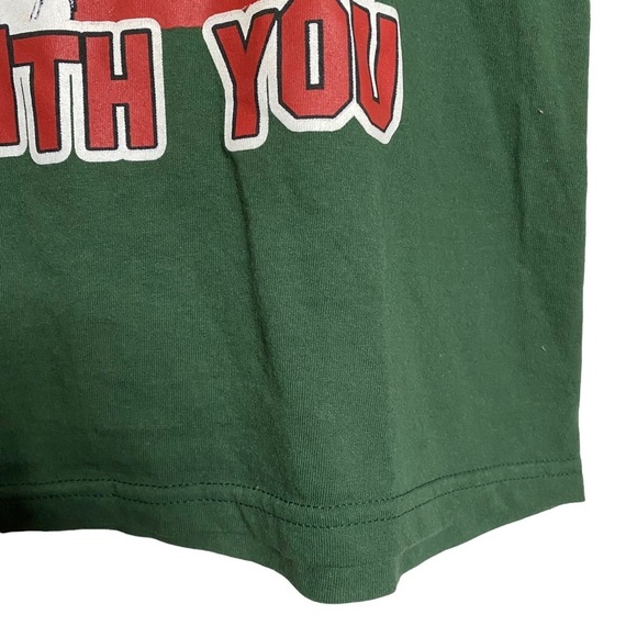 Mad Engine Star Wars Merry Force Be With You Yoda Santa Short Sleeve Tee Medium - Picture 7 of 15